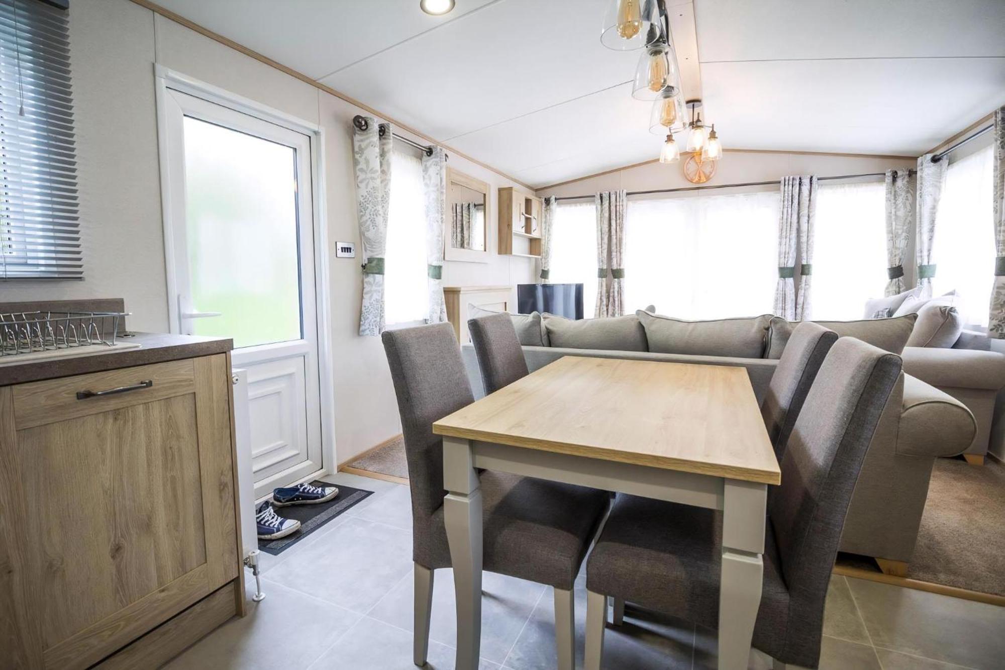 ホテル Beautiful 6 Berth Caravan With Decking At Southview Holiday Park Ref 33024O スケッグネス エクステリア 写真